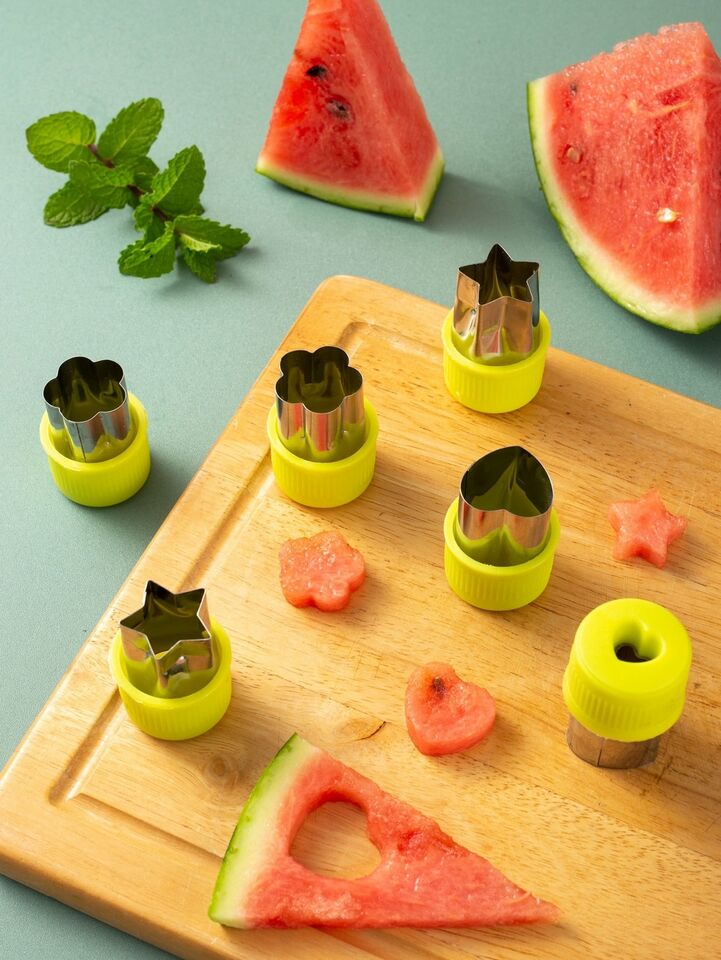 Mini Fruit and Veggie Cutter Set