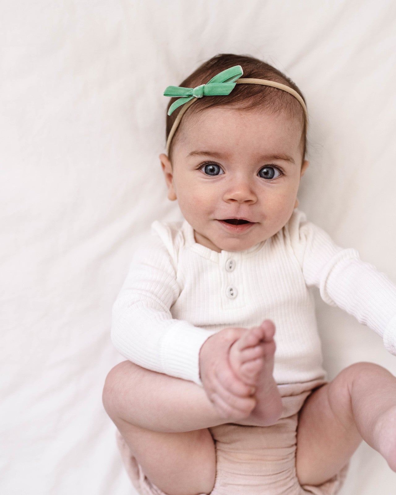 Snuggle Hunny Kids Petite Velvet Bow - Olive Green