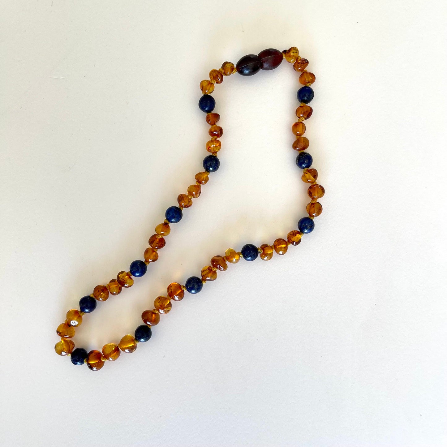 Ambre - Amber and Lapis Lazuli Necklace