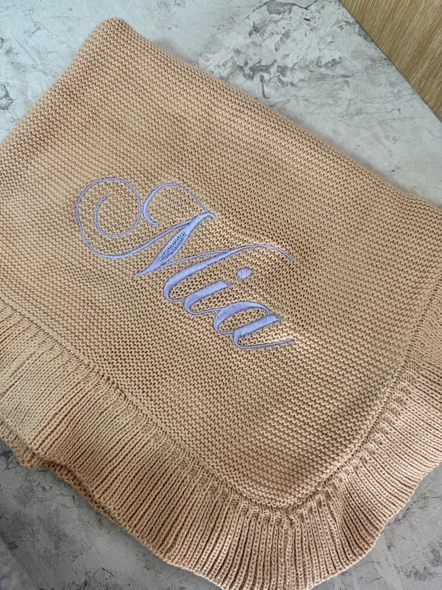 Ruffle Knitted Blanket - White