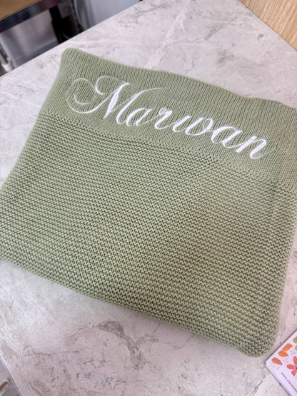 Classic Knitted Blanket - Cloud Grey