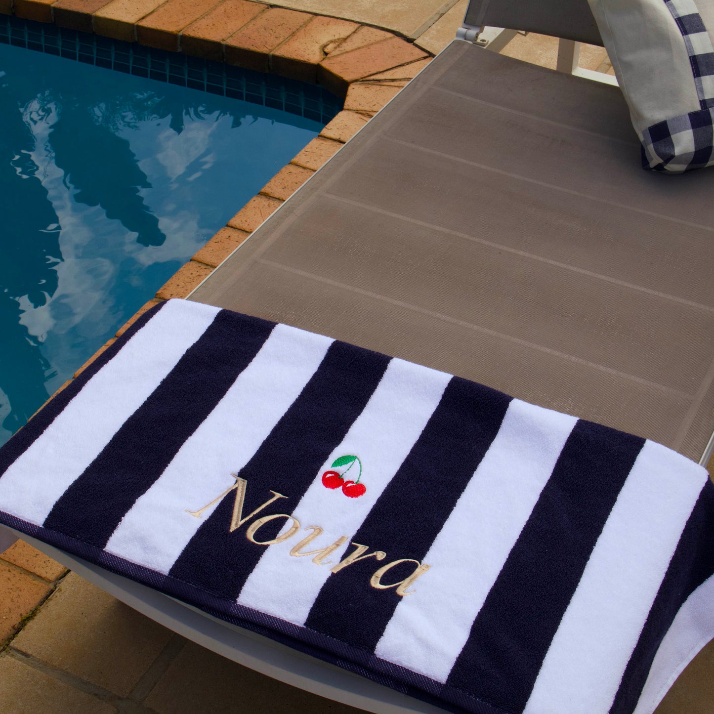 Amalfi Beach Towel - Grey Stripe