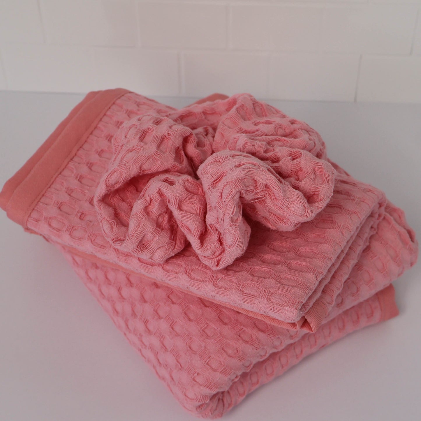 Waverly Waffle Guest Towel - Seashell Pink