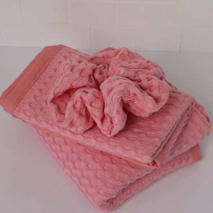 Waverly Waffle Guest Towel - Seashell Pink