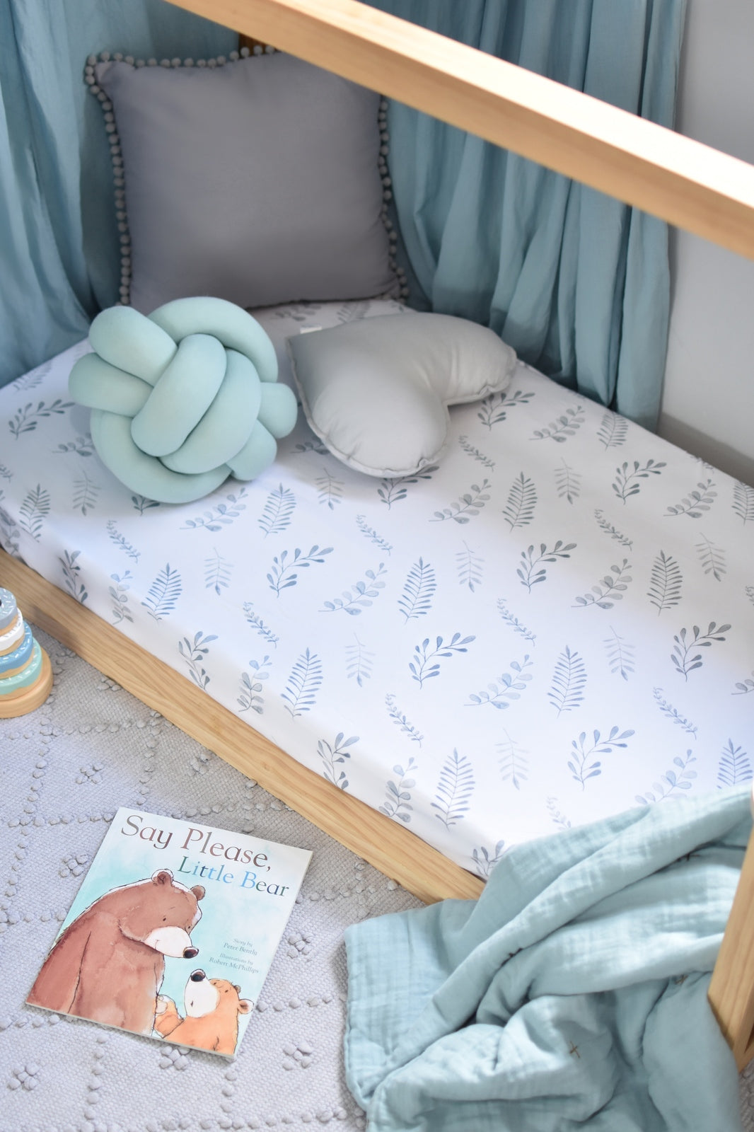 Snuggle Hunny Kids Wild Fern Fitted Cot Sheet
