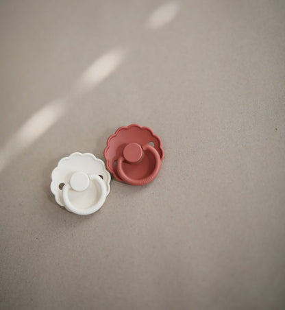 FRIGG Daisy Natural Rubber Pacifier - Cream - Size 2